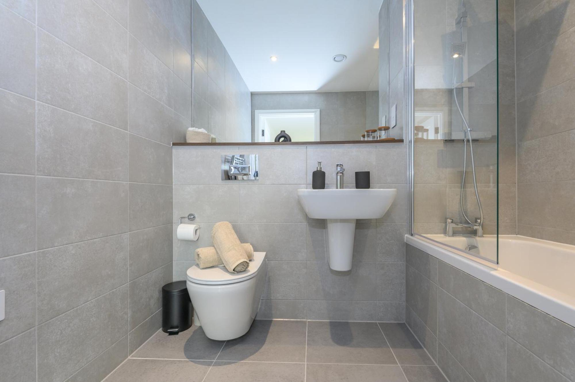 Superior 1 Bed Apartment By Leeds Train Staiton Екстериор снимка