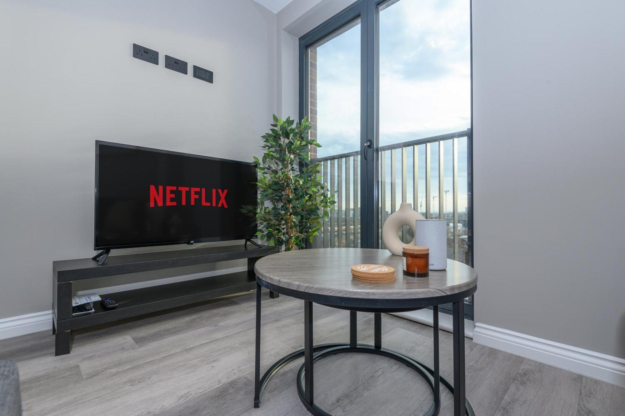 Superior 1 Bed Apartment By Leeds Train Staiton Екстериор снимка