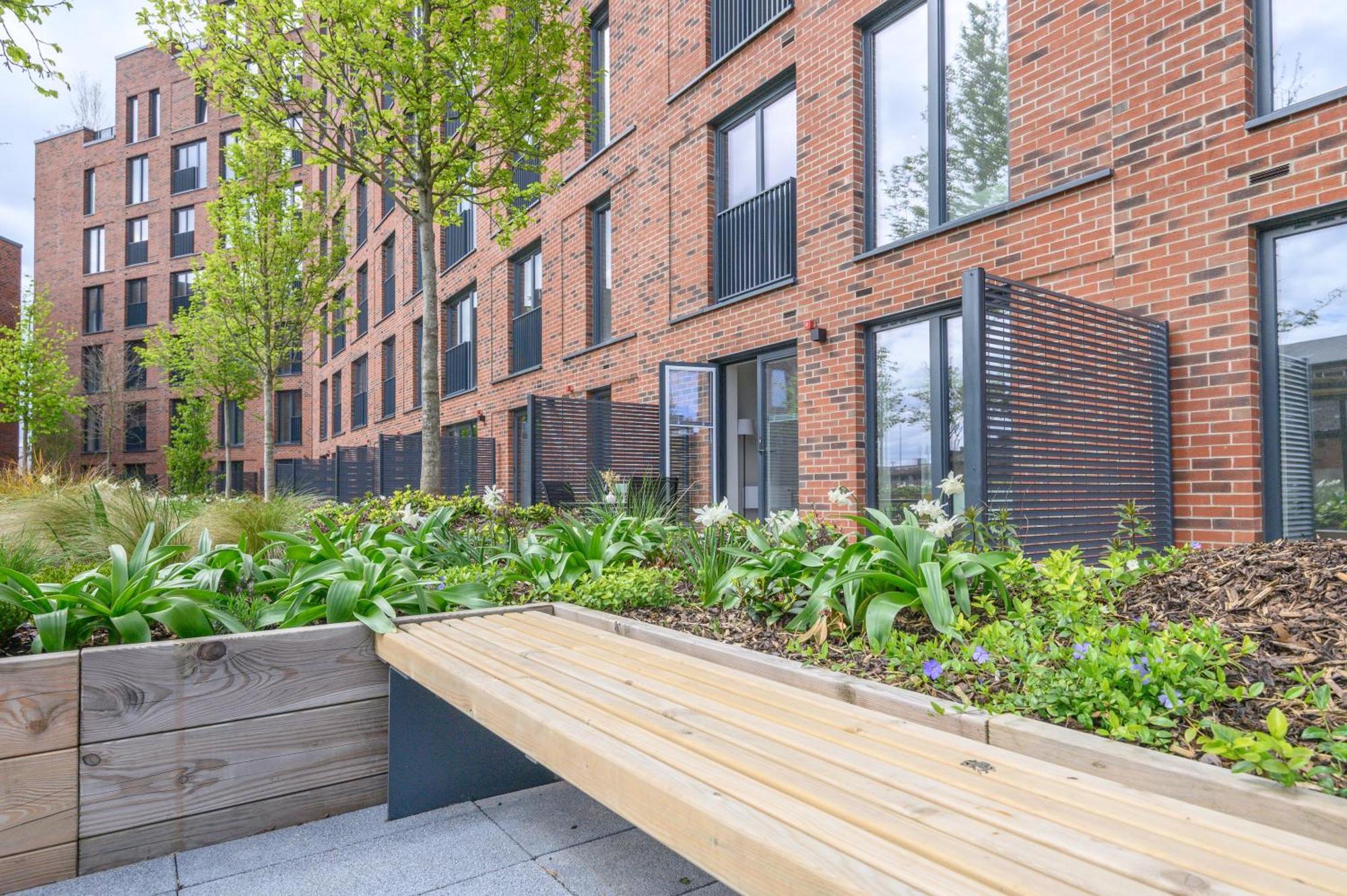 Superior 1 Bed Apartment By Leeds Train Staiton Екстериор снимка